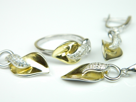 Set bijuterii argint rodiat si aurit, inel, cercei si pandantiv, zirconii