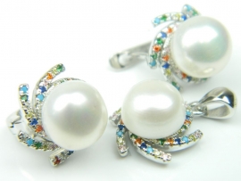 Set bijuterii argint rodiat, aspect aur alb, cercei si pandantiv, perla si zirconii multicolore